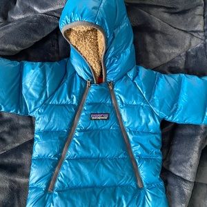 Patagonia Sweater Bunting